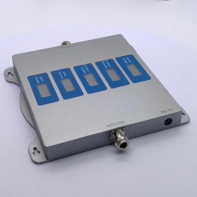 800/900/1800/2100/2600MHz N Weiblicher Signal-Repeater RPT-08002600-X5 für eine bessere Abdeckung
