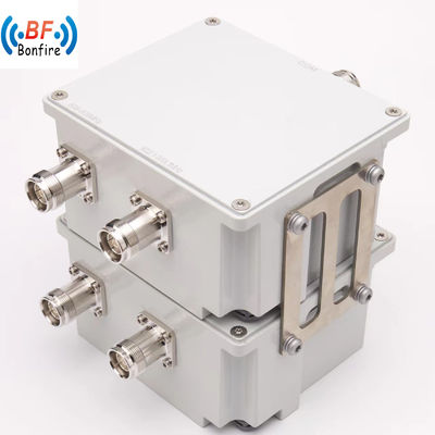 Dualband-Low-Pim-Combiner 790–862 MHz 880–960 MHz 4,3–10-F HL-0809/0910–217701 427701