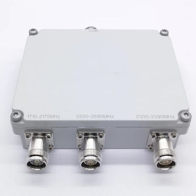 Dreiband-Low-Pim-Kombinator 600-2170 2500-2690 3400-4000MHz für Geräte