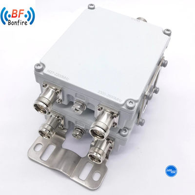 Außenfrequenzpassives Doppelgerät Dual-Band-Kombinator 690-960/1710-1920MHz Hohlraumdiplexer