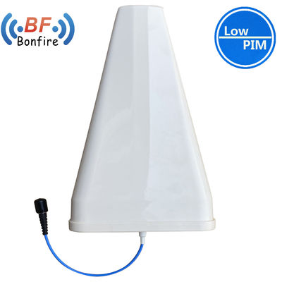 698-2700MHz Dual-polarisierte 4G LTE-Panel Richtzelle Außen-Wireless-Antenne