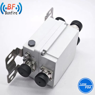 1710-2170MHz 2300-2690MHz VHF-Hohlraum-Duplexer-Doppelbandkombinator zur Signalfilterung