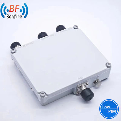 1710-2170MHz 2300-2690MHz Breitband-Duplexer RF Low Pim Diplexer Combiner 4,3-10 Weiblich