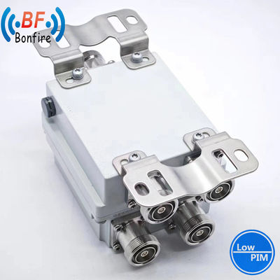 Grau/Rot/Schwarz/Anpassungs-Doppelbandkombinator RF Low Pim Duplexer für Funksysteme