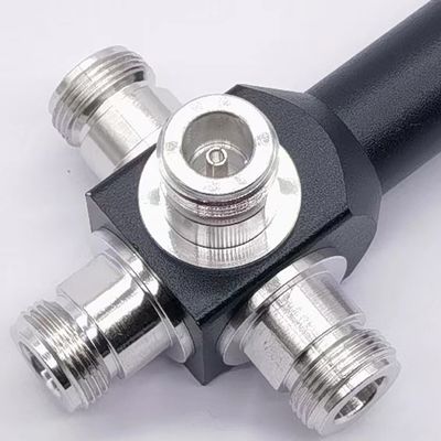 OEM/ODM Ultra Breitband 4-Wege Low Pim Reaktiver Hochleistungssplitter 617-4000MHz 4.3-10 F