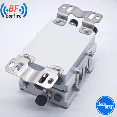1710-2170MHz 2300-2690MHz 2 in 1 aus RF Kombinierter Diplexer-Stromkombiner 4310 Stecker