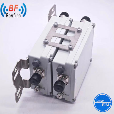 HLQ-XXXXX VHF Mikrowellen-Duplexer für die Firstnet-Lösung 1710-2170MHz 2300-2690MHz