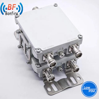 HLQ-XXXXX IP65 Quadplexer Multiplexer für Innen- und Außenbereich für 1710-2170 MHz und 2300-2690 MHz