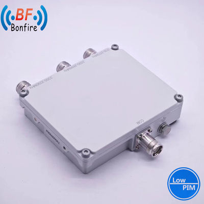Low Pim Combiner VHF UHF Band Duplexer für die Netzwerkabdeckung von 1710-2170 MHz 2300-2690 MHz