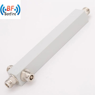 Paket Bruttogewicht 0,410kg 698-4000MHz 3-Wege-Impuls-Stromsplitter für Das Ibs N-F
