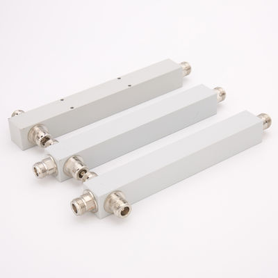 N-F-Schnittstelle GFQ-5060-21101 2-Wege-Impuls-Leistungsdivider für Innenlösung 5000-6000MHz