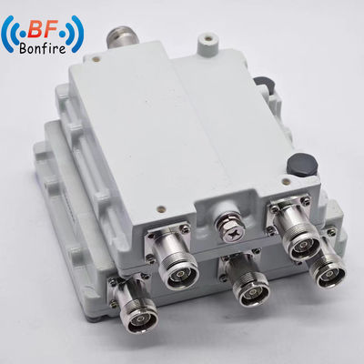 Quad-Band-Kombinator 5g Mul RF-Kombinator Triplexer 1710-1880 1920-2170 2300-2400 2500-2700 MHz
