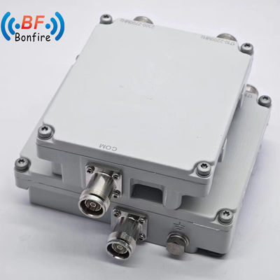 Twin Diplexer 1710-1880 1920-2170 2300-2400 2500-2700 MHz Triplexer mit Aisg-Kompatibilität