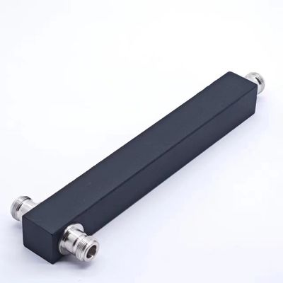 Paketgröße 22.00cm * 7.00cm * 4.00cm Hochleistungs-N-F IP65 698-3800MHz 2-Wege-Splitter