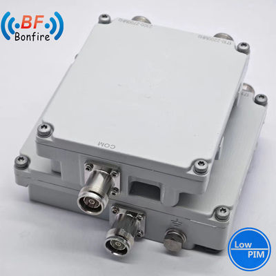 2300-2400 2500-2700MHz HF-Kombinator -155dbc 300W Triplexer HF-Diplexer mit DIN-F-Anschluss