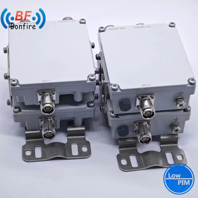 2300-2400 2500-2700MHz HF-Kombinator -155dbc 300W Triplexer HF-Diplexer mit DIN-F-Anschluss