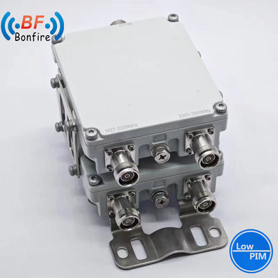 angepasster Low Pim 200W Triplexer RF Diplexer Combiner für die Gesamtkapazität von Ibs/Das