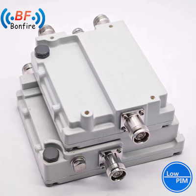 HF-Kombinator 1710-1880 1920-2170 2300-2400 2500-2700m Niedrig Pim -112dbc 300W Triplexer