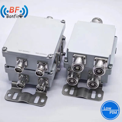 4.3-10f DIN-F Triplexer RF Diplexer RF-Kombinator für 2300-2400 2500-2700 MHz in Schwarz