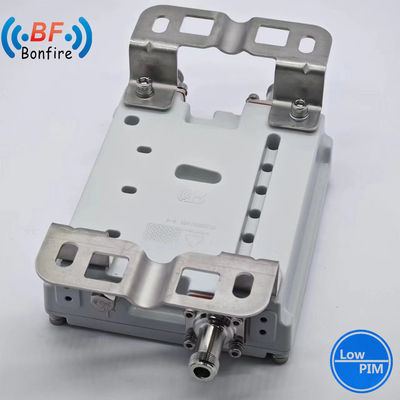 4.3-10f DIN-F IP67 Low Pim -150dbc Triplexer RF Duplexer Dual Band Combiner für Anwendungen