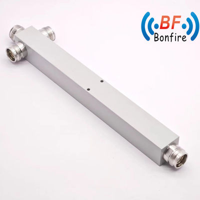 2Way Power Splitter 617-4000MHz HF-Hohlraum-Power Divider -160dbc für verschiedene Anwendungen