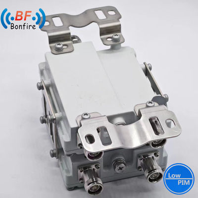 Triplexer RF Diplexer 2300-2400 2500-2700MHz Perfekt für ein 2-Wege-Radio-Repeater-System
