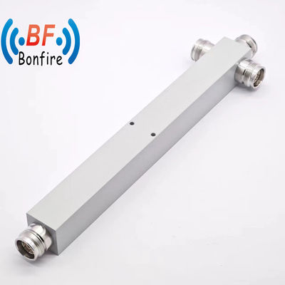 GFQ-XXXXXX 2/3/4 Weg 300W Leistungssplitter 2400-6000MHz 4.3-10 Weibliche Innen-/Außen IP65
