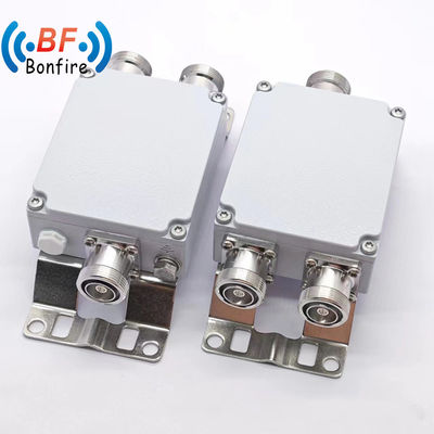 N Männlich-Frauen-HF-Kombinator Dual-Band-Kombinator HF-Koaxialfestdämpfer 2500-2700MHz 3-40dB