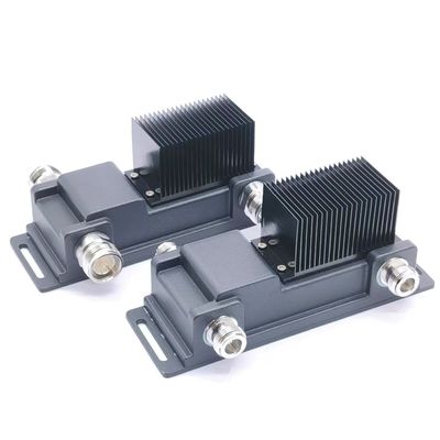 Hybridkopplung 2 in 2 von 698-4000MHz DIN-F für die Kombination von Signalen im Breitfrequenzbereich