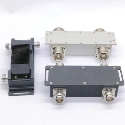 Hybridkopplung 2 in 2 von 698-4000MHz DIN-F für die Kombination von Signalen im Breitfrequenzbereich