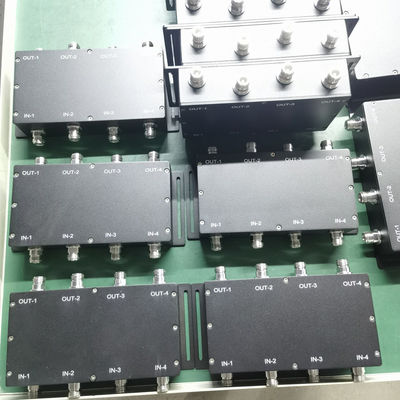 2.000kg Hybrid-Kombinator Hybrid-Kopplung 698-3800MHz N-F Grau/Rot/Schwarz/Maßgeschneidert