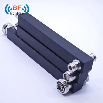 OEM/ODM 617-4000MHz SMA Weibliche 2-Wege-Antenne-Leistungsspalter für drahtlose Abdeckung