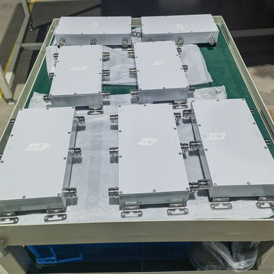 4.3-10-F Schnittstelle Hybrid-Kopplung 4 in 4 aus 698-4000MHz 2.000kg Paket Bruttogewicht