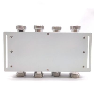 4 in 4 aus 698-4000MHz DIN-F mit 2.000kg Gesamtgewicht