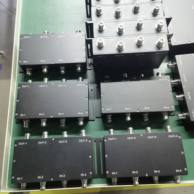 698-3800MHz Hybrid-Kopplung 2 in 2 für im Gebäude Das DIN-F Schwarz Grau angepasst