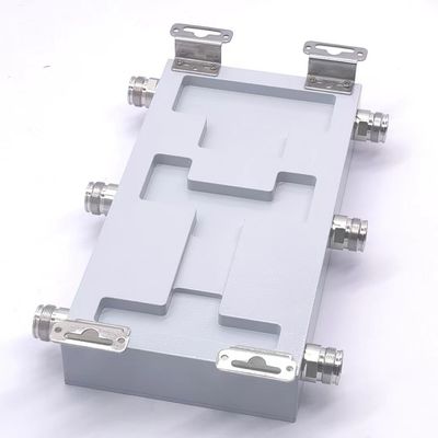 Custom 698-3800MHz 3 in 3 aus Wireless Telekommunikation Hybrid Kopplung in Schwarz