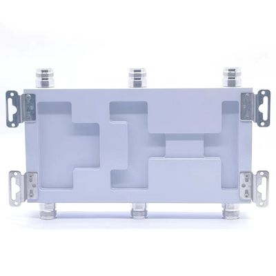 HCXXXXXXX 698-3800MHz 100W 3 in 3 Out Indoor Hybrid Coupler NF für die Signalverteilung