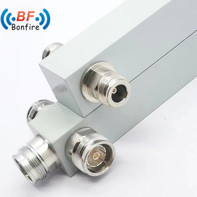 50W 698-3800MHz 2-Wege-Leistungssplitter-Leistungssplitter N-Frauen-Anschluss für das öffentliche Sicherheitssystem Ibs