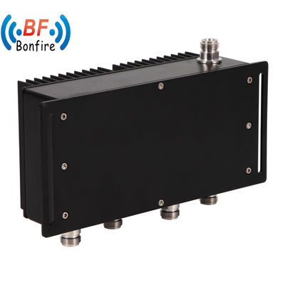 698-3800MHz Niedriger Einsetzverlust 4 in 1 aus Hybridkopplung NF RF Hybridkombinator Schwarz