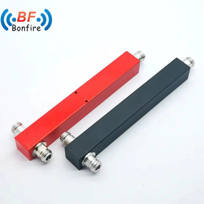 698-3800MHz DIN-Typ Weiblicher Stecker Typ -160dbc Pim3 2-Wege-Hohlraum-Typ HF-Stromspalter für Telekommunikationssysteme
