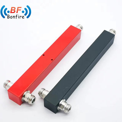 698-3800MHz DIN-Typ Weiblicher Stecker Typ -160dbc Pim3 2-Wege-Hohlraum-Typ HF-Stromspalter für Telekommunikationssysteme