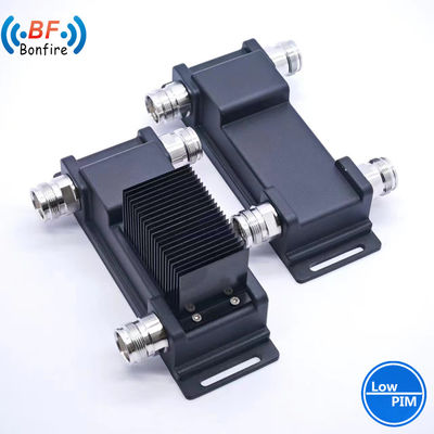 4.3-10 Weibliche Schnittstelle Hybridkopplung 698-4000MHz HF 3dB Hybridkombinator IP65 -161dbc
