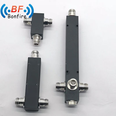 350-3800MHz HF Passiv 4-Wege-Leistungsdivider mit weiblichem 4.3/10-Anschluss und IP65-Bewertung