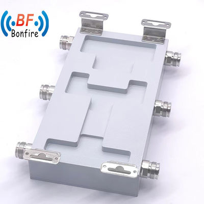 698-3800MHz 3*3 Hybrid-Kopplung 3 in 3 aus 4.3-10 HF Hybrid-Kombinator Pim -160dbc
