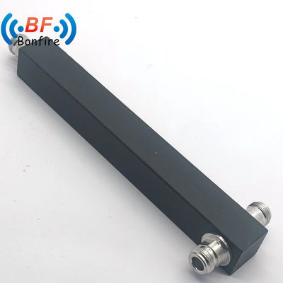 GFQ-XXXXXX 50W 698-3800MHz 4.3-10 Weiblicher 2-Wege-Leistungsspalter für das IBs-Projekt