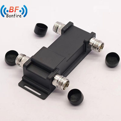 angepasst 698-4000MHz 200W Low Pim -161dbc 3dB Hybrid-Kopplung 2 in 2 aus Schwarz-Kombinator