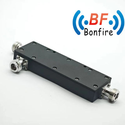 Breitband 698 3800MHz Richtkopplung für Fernsehsignale Rot kundenspezifisches Design