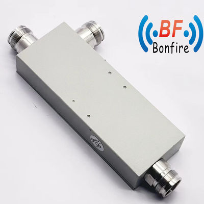20W N weibliche Doppelrichtungskopplung für 1.5GHz-4.5GHz-Frequenzen in kundenspezifischer Farbe