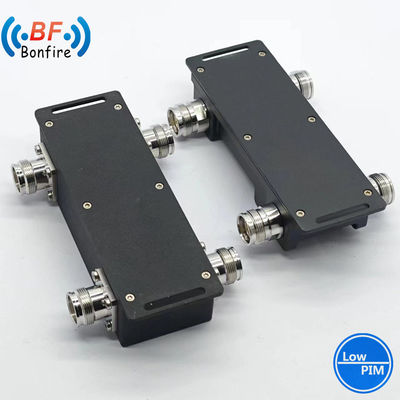 698-3800MHz 2X2 Hybrid-Kombinator-Kopplung -155dbc Low Pim RF mit nachstehender Datentabelle