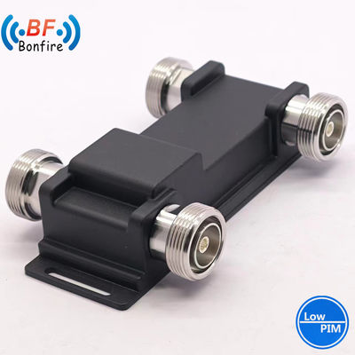 698-3800MHz 2X2 Hybrid-Kombinator-Kopplung -155dbc Low Pim RF mit nachstehender Datentabelle